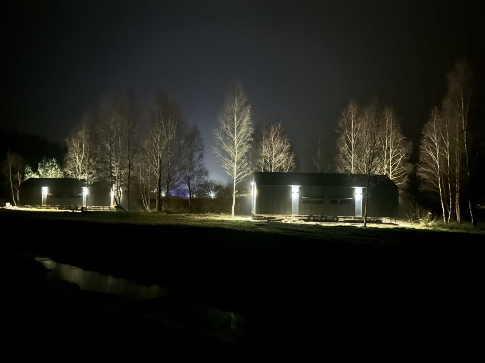 zdjęcia domków nocą - jesień Domek Północno-wschodni